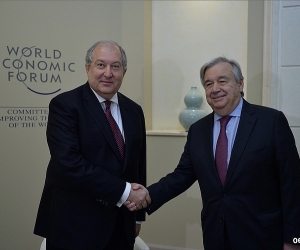 Armenian President Raises POW Issue with UN Secretary-General