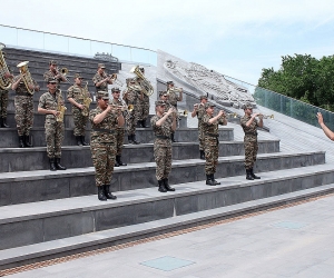 Emotional Farewell: Armenian Military Band Members Pay Respects to Fallen Comrades