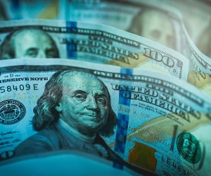 Выросли трансферты из США в Армению