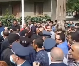 Суд оправдал Айка Айрапетяна, обвиняемого по делу об акциях протеста в Сюнике