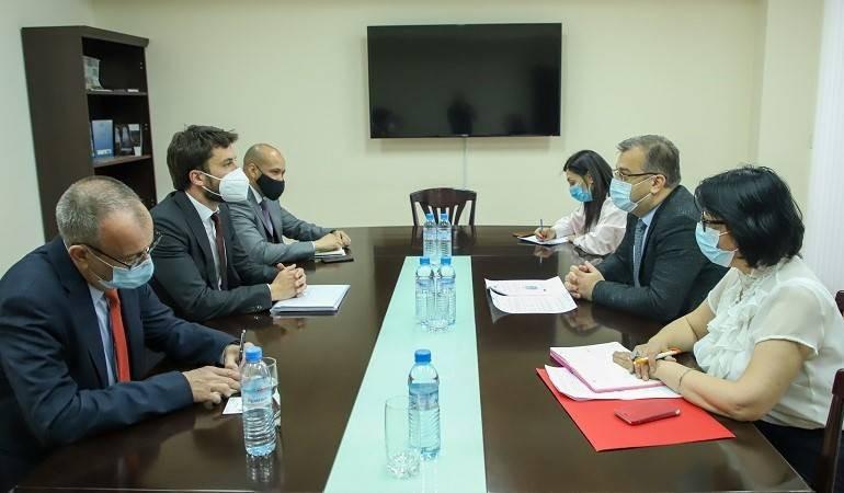 Փոխարտգործնախարարն ընդունել է ԵԱՀԿ/ԺՀՄԻԳ գրասենյակի դիտորդական առաքելության պատվիրակությանը