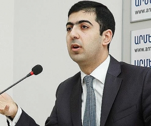 Դատարանը մերժեց Հրայր Թովմասյանի պաշտպան Արամ Օրբելյանին վարույթից հեռացնելու միջնորդությունը