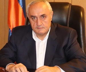 Արարատի մարզպետը շարունակում է մնալ «Երասխի գինու գործարան» ՍՊԸ-ի տնօրենը