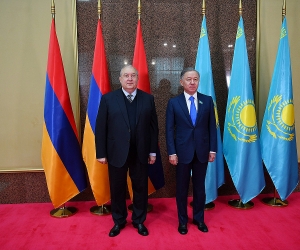Նախագահ Արմեն Սարգսյանը հանդիպել է Ղազախստանի Մաժիլիսի նախագահին