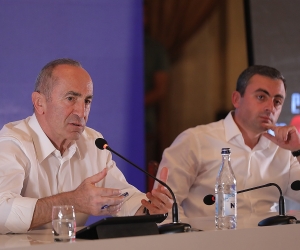 Роберт Кочарян: “Мы должны попытаться переговорным путем восстановить территорию бывшей НКАО”