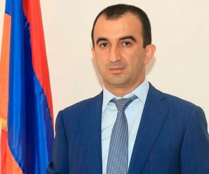 Փաստաբանը մանրամասներ է ներկայացրել Մեղրիի նախկին քաղաքապետ Մխիթար Զաքարյանի ձերբակալության մասին