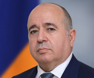 Arshak Karapetyan Appointed Armenian Minister of Defense