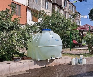 Ստեփանակերտի ջրազուրկ թաղամասերում ջրի բաքեր են տեղադրվում