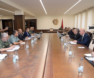 Արշակ Կարապետյանը հանձնարարել է էապես բարձրացնել քաղաքացիներին սպասարկելու որակը