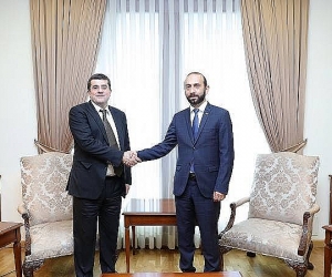 Արարատ Միրզոյանը հանդիպել է Արցախի նախագահ Արայիկ Հարությունյանին