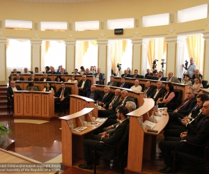 Կայացել է Արցախի Հանրապետության Ազգային ժողովի հատուկ նիստը ՝ նվիրված ԼՂՀ հռչակման 30-ամյակին