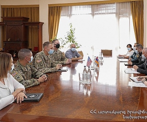 ԱԻ նախարարն ընդունել է ԱՄՆ դեսպանատան Ռազմական համագործակցության գրասենյակի ղեկավարի գլխավորած պատվիրակությանը