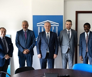 Armenian Minister, UNESCO Official Discuss Protection of Artsakh's Cultural Heritage