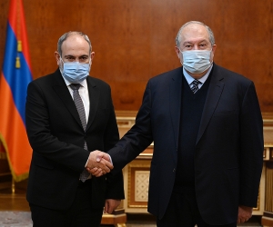 Նախագահ Արմեն Սարգսյանը հանդիպել է վարչապետ Նիկոլ Փաշինյանին