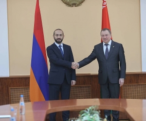 Armenian, Belarus Foreign Ministers Discuss Greater Economic Cooperation