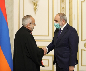 Премьер-министр Пашинян принял новоизбранного Католикоса-Патриарха Католической армянской церкви Дома Киликийского