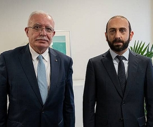 Armenian, Palestinian Foreign Ministers Meet in Paris