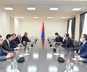 ԱԳ նախարարը հանդիպել է Պաղեստինի եկեղեցիների հարցով բարձրագույն նախագահական կոմիտեի ղեկավարին