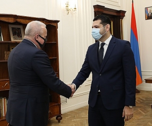 Փոխվարչապետն ու ՌԴ դեսպանը քննարկել են տնտեսական օրակարգի հարցեր