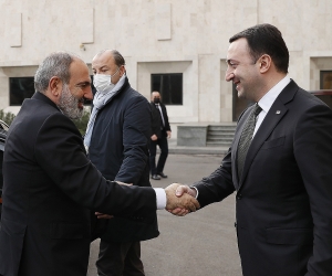 Armenian, Georgian PMs Meet in Tbilisi