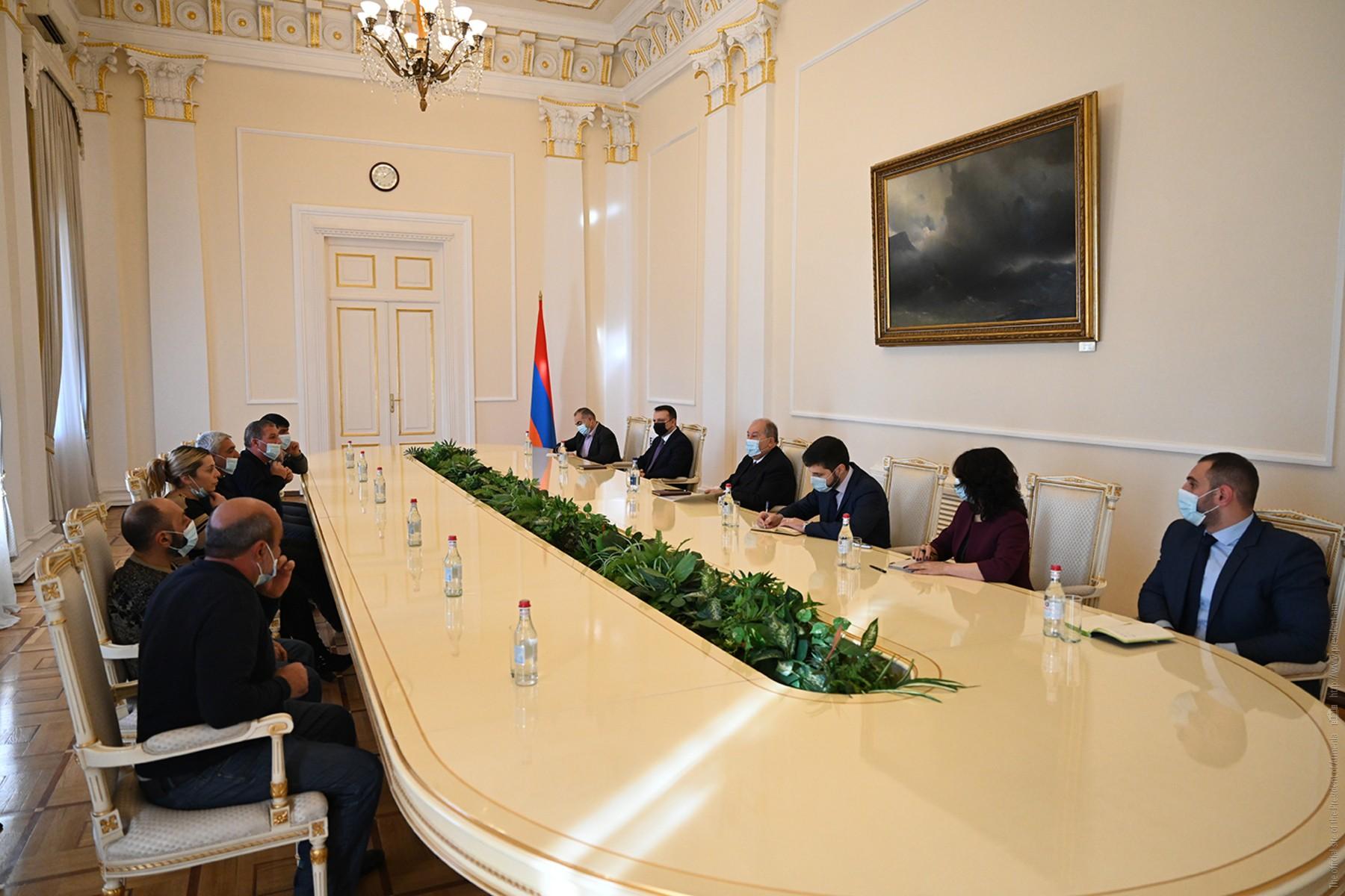 President Sarkissian Meets with Parents of Soldiers Killed in 2020 Artsakh War