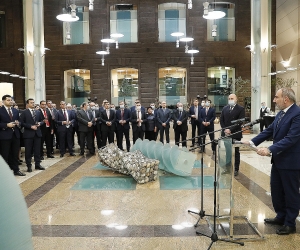 Pashinyan Addresses Central Bank Reception: Calls for Era of Peaceful Development