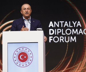 Armenia Considering Turkish Invitation to Diplomatic Forum