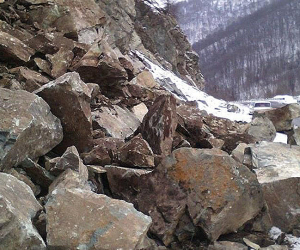 Քարաթափման աշխատանքների պատճառով Ոսկեպար-Նոյեմբերյան ավտոճանապարհը փակ է լինելու