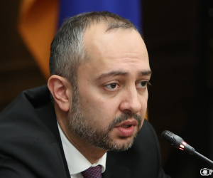 “Не понимаю, почему часть журналистского сообщества сосредоточилась на вопросе зерна” – Э.Агаджанян