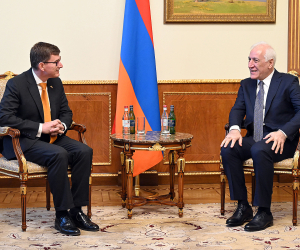 Վահագն Խաչատուրյանն ընդունել է Հայաստանում Նիդերլանդների Թագավորության դեսպանին