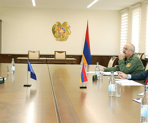 Սուրեն Պապիկյանն ընդունել է ՀԱՊԿ միացյալ շտաբի պետ Անատոլի Սիդորովին