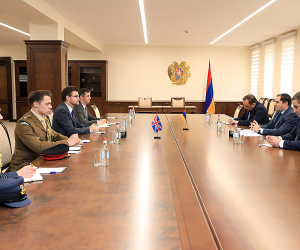 Պաշտպանության նախարարն ու Միացյալ Թագավորության դեսպանը քննարկել են համագործակցության հարցերը