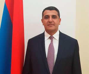Վարուժան Ներսեսյանը համատեղության կարգով նշանակվել է Իռլանդիայում Հայաստանի Հանրապետության արտակարգ և լիազոր դեսպան