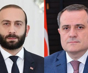 Armenian, Azerbaijani Foreign Ministers Discuss Peace Talks
