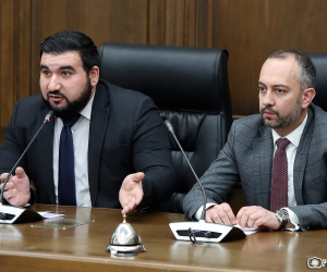 Խորհրդարանական ճեպազրույցները՝ ուղիղ հեռարձակմամբ