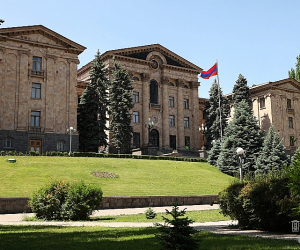 Աշխատանքի եւ սոցիալական հարցերի մշտական հանձնաժողովի նիստ (ուղիղ)