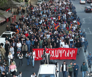 Armenia: Day 2 of Protests to Topple Pashinyan’s Government