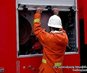 Բերդ-Չինչին ավտոճանապարհին ավտոմեքենա է այրվել