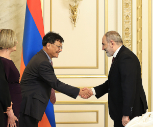 Փաշինյանը Ասիական զարգացման բանկի փոխնախագահի հետ քննարկել է «Հյուսիս-Հարավի» կառուցումը
