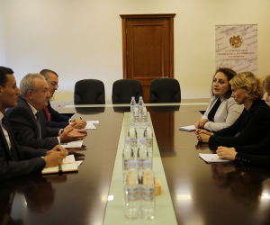 ԿԳՄՍ նախարարը հանդիպել է Համաշխարհային բանկի Հայաստանի գրասենյակի տնօրենի հետ