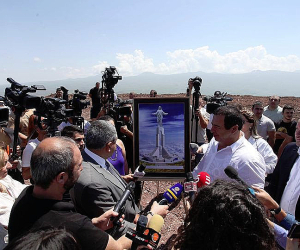 Tsarukyan Says He'll Wait for Government Permits Before Building Jesus Christ Statue