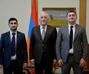 Վահագն Խաչատուրյանը հյուրընկալել է Մինսկի Ժամացույցների գործարանի ղեկավարության ներկայացուցիչներին