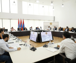 Դիլիջանում ընթանում են վարչապետին կից տնտեսական քաղաքականության խորհրդի նիստի աշխատանքները