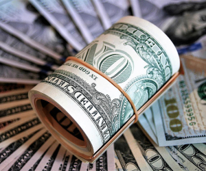 Ինչ կշիռ ունի դոլարը հայաստանյան բանկերի ավանդներում ու վարկերում