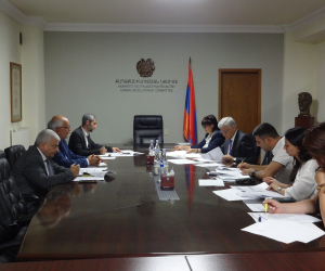 Քաղաքաշինության կոմիտեում քննարկվել է բնակավայրերի պատմական միջավայրի պահպանմանն ուղղված նախագիծ