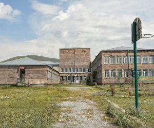 Գեղարքունիքի, Սյունիքի, Վայոց Ձորի մարզերի հրետակոծվող բնակավայրերի ուսումնական հաստատություններին արձակուրդ կտրամադրվի