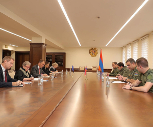 Սուրեն Պապիկյանն ընդունել է Տոյվո Կլաարին