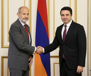 Ալեն Սիմոնյանն ընդունել է ՀՀ-ում Իսպանիայի Թագավորության դեսպան Մարկոս Գոմես Մարտինեսին