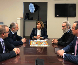 Artsakh Foreign Minister Meets with Armenia Fund Officials in Los Angeles
