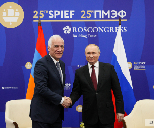 Վահագն Խաչատուրյանը շնորհավորական ուղերձ է հղել Վլադիմիր Պուտինին՝ ծննդյան օրվա առթիվ